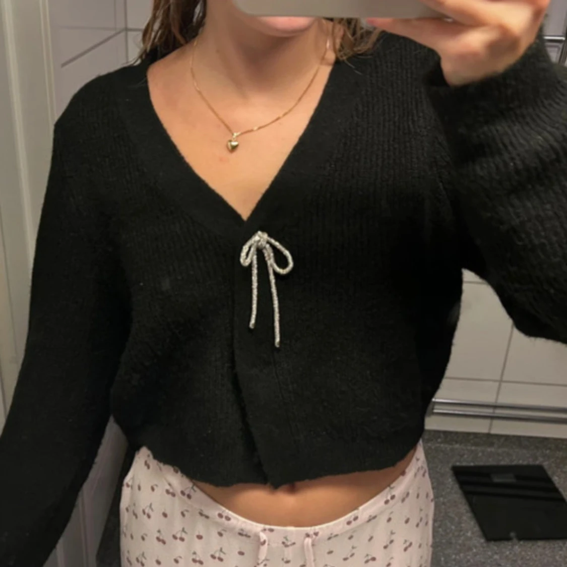 Svart croppad kofta från H&M - 1
