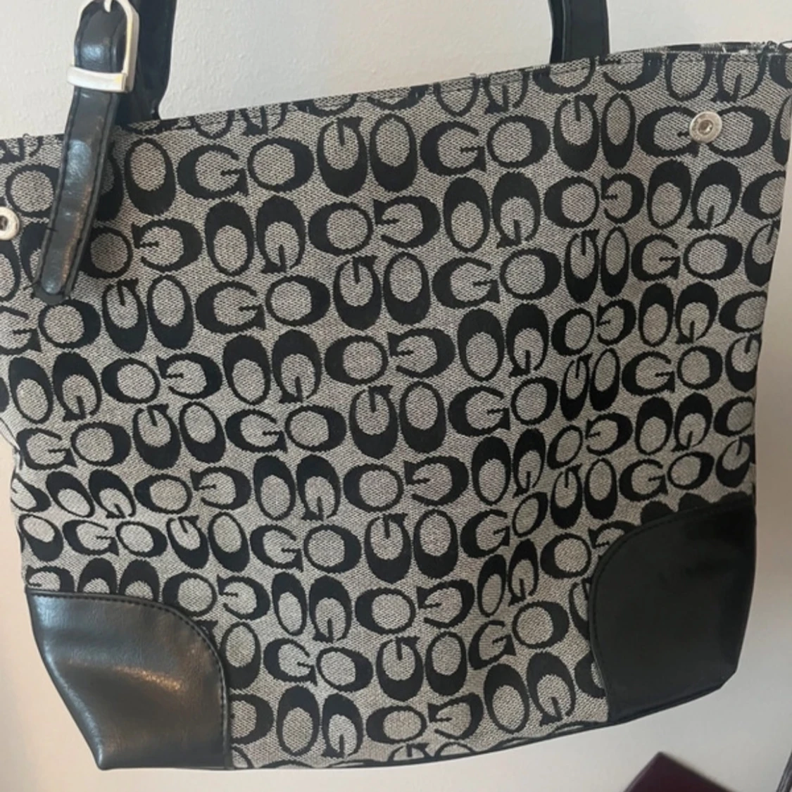 snygg handväska - 90