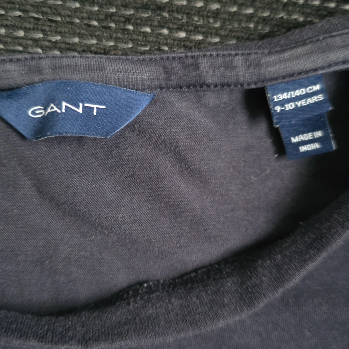 Mörkblå t-shirt från GANT - 2