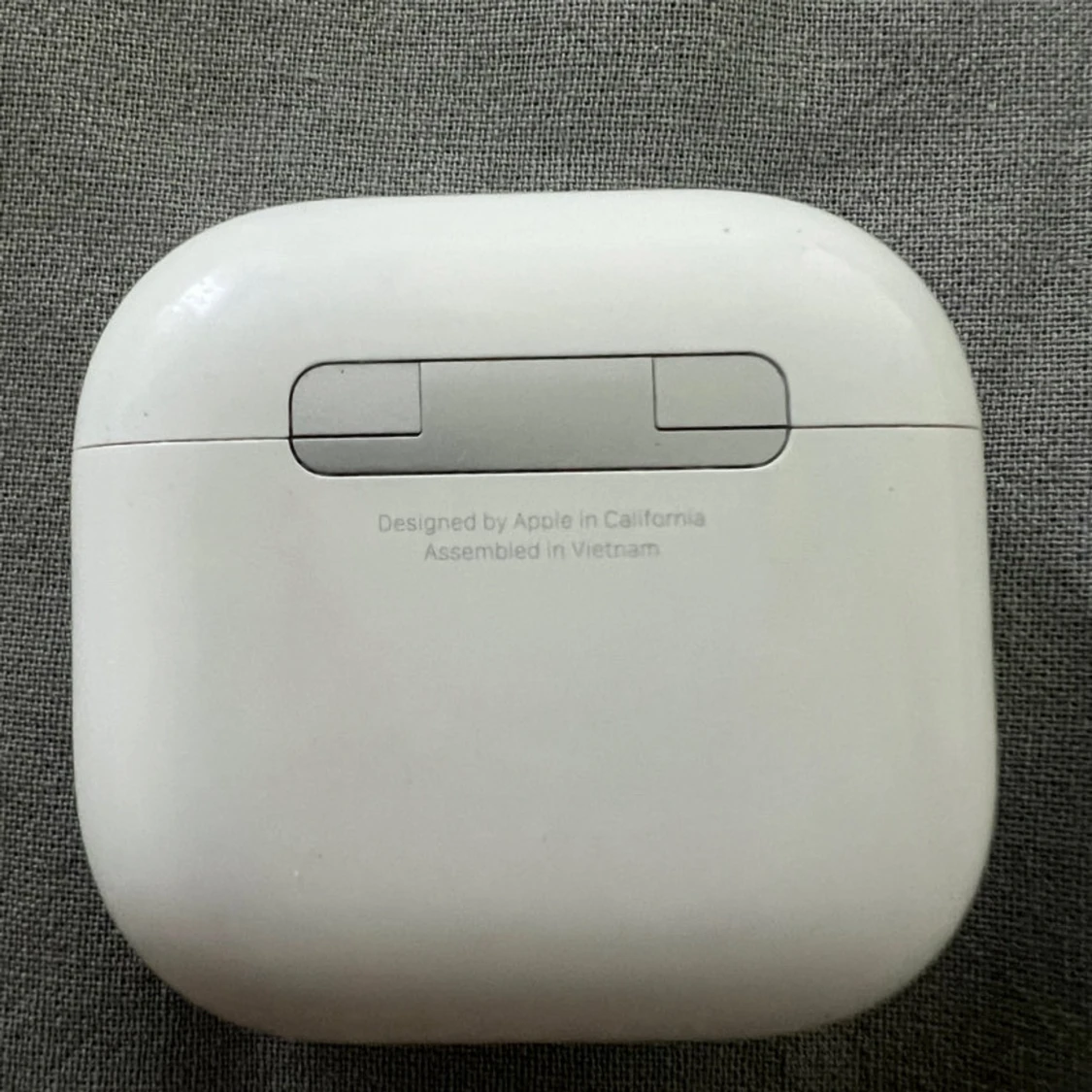 AirPods 4 (ANC) - 4