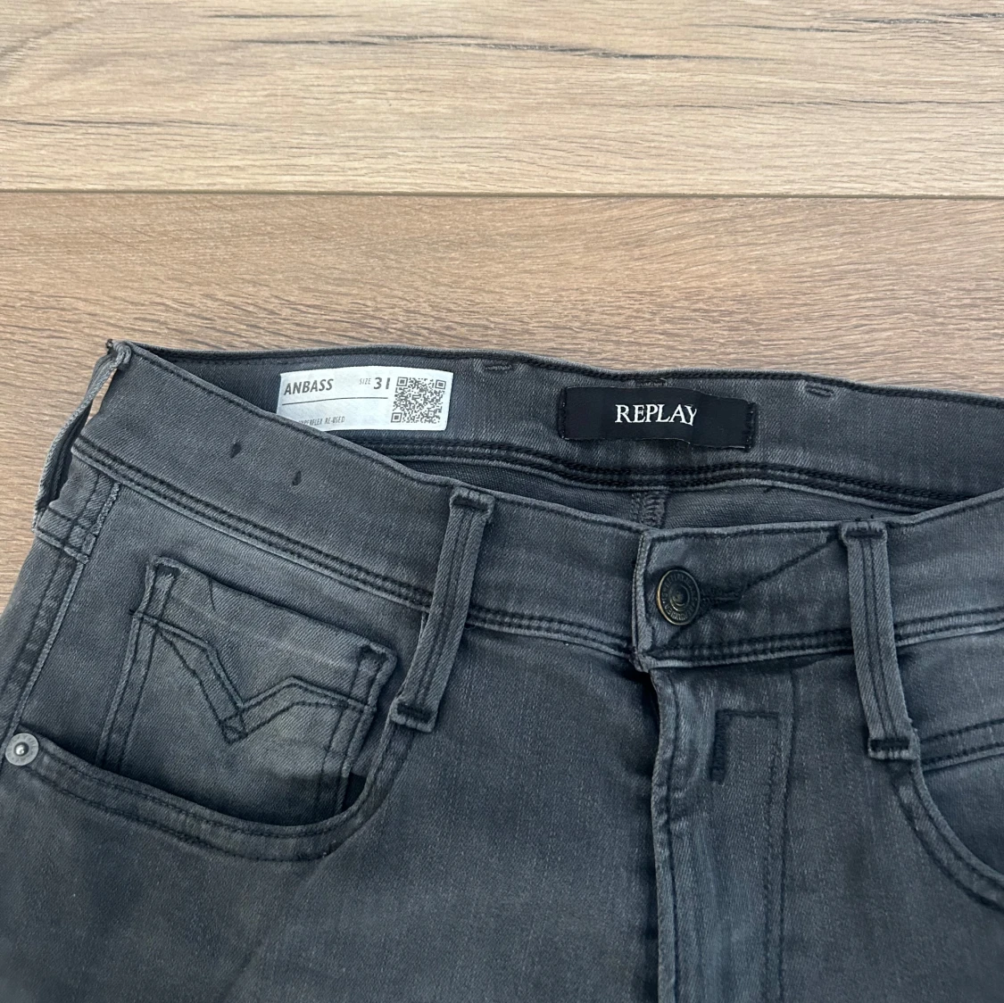 Replay anbass 31 - 4