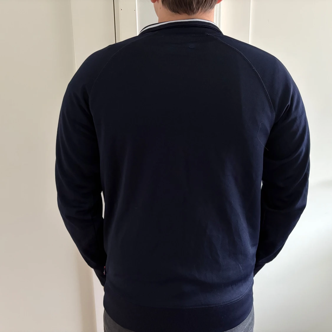 Mörkblå ziptröja från Superdry - 1