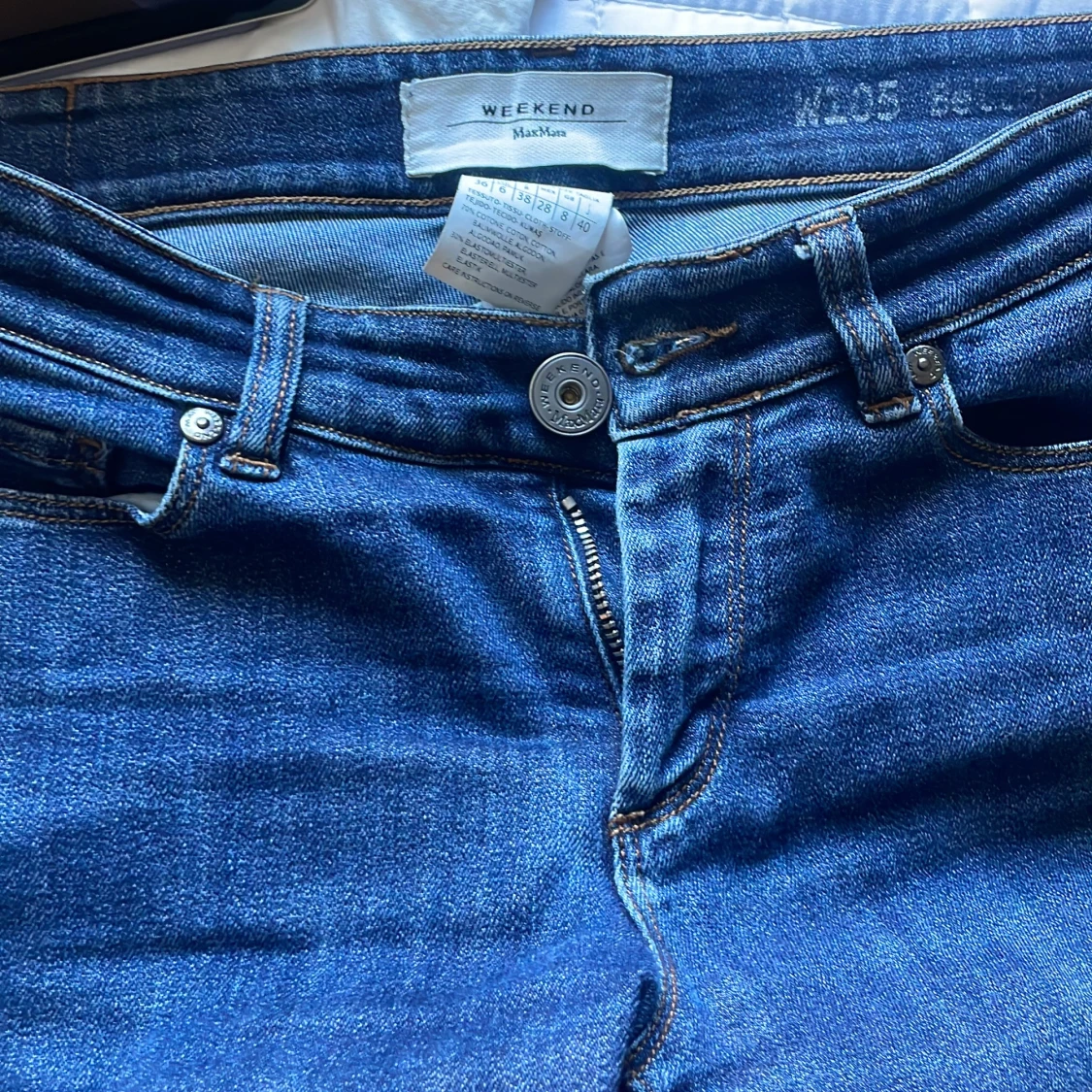 Blå bootcut jeans från MaxMara Weekend - 1