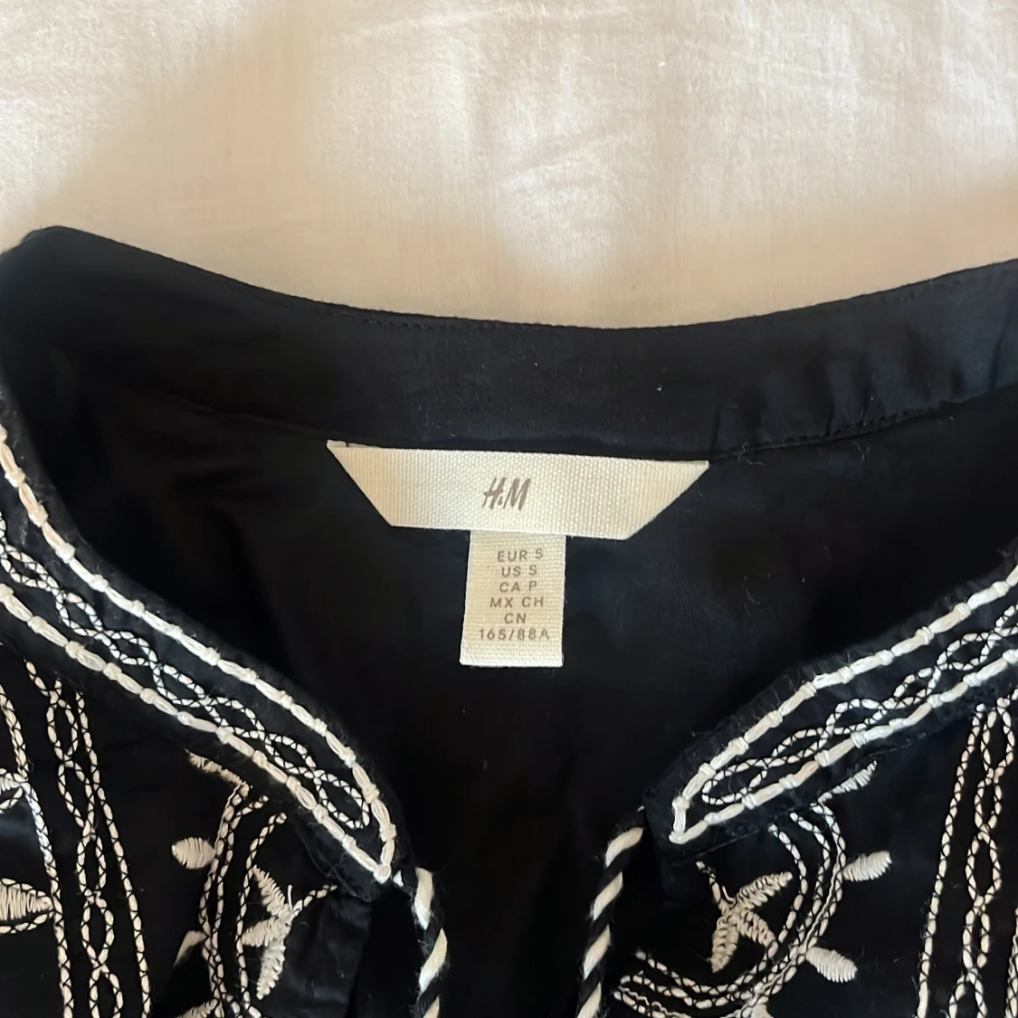 Svart blus från hm  - 2