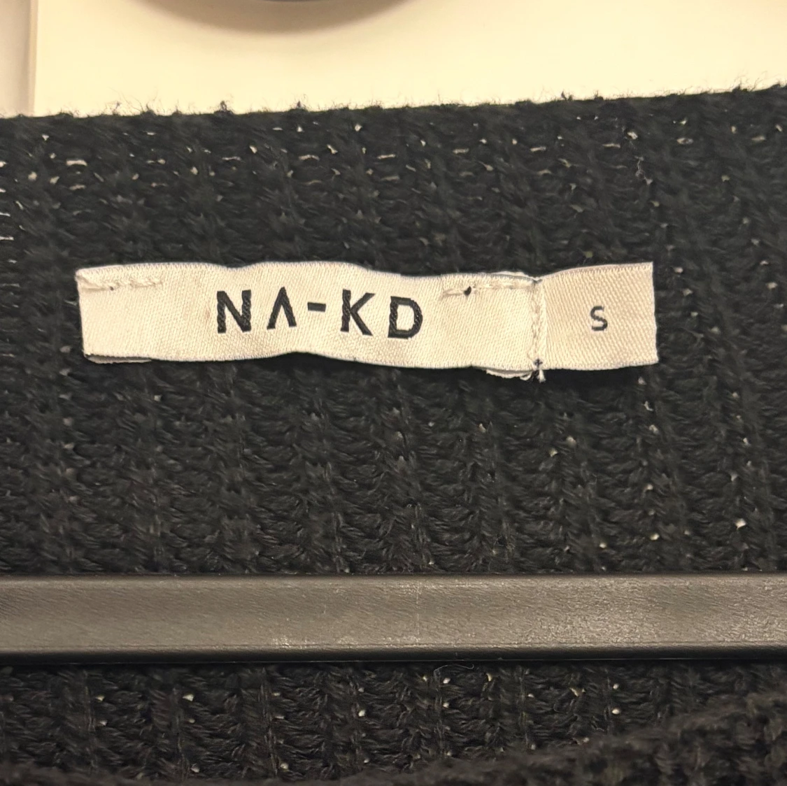 Svart stickad tröja från NA-KD - 2