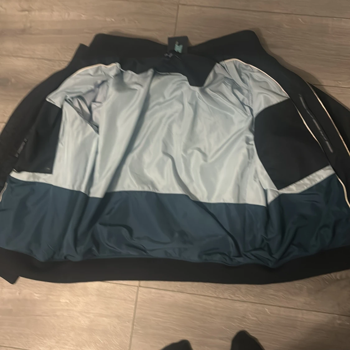 Mörkblå bomberjacka från Gant XL - 1