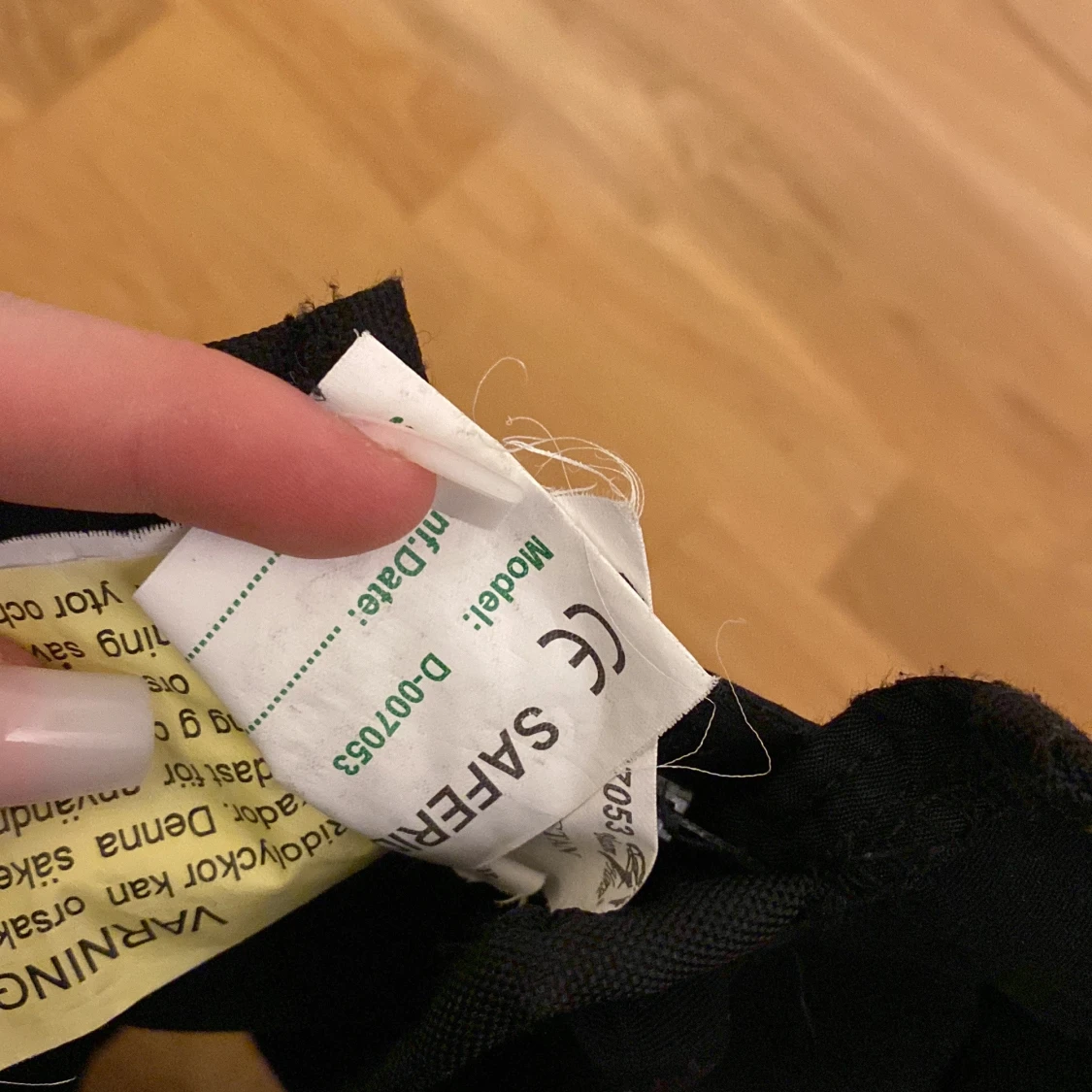 Svart skyddsväst från CRW - 4