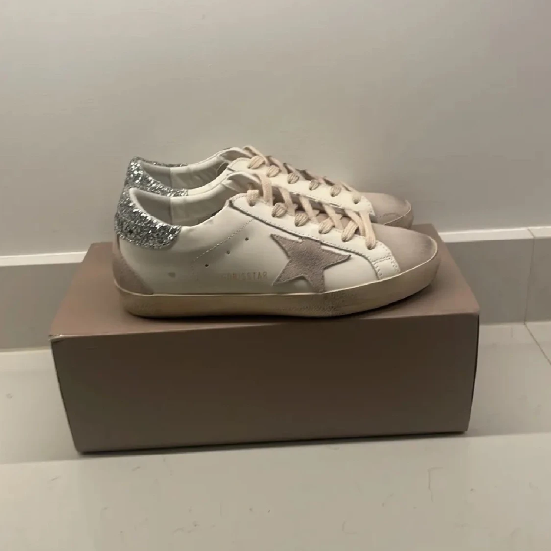 Golden goose - 2