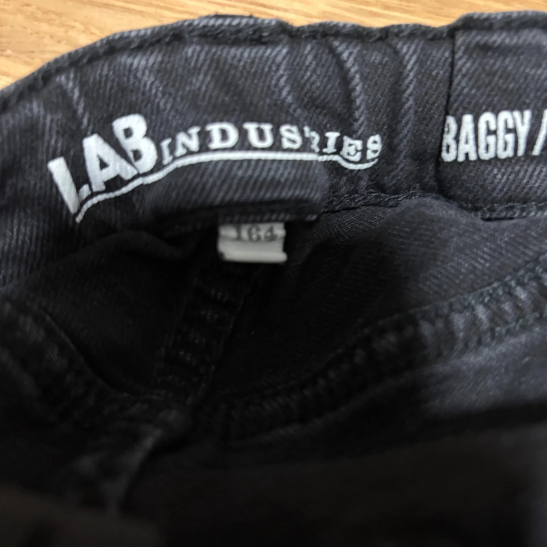 Svarta baggy jeans från LAB Industries - 2