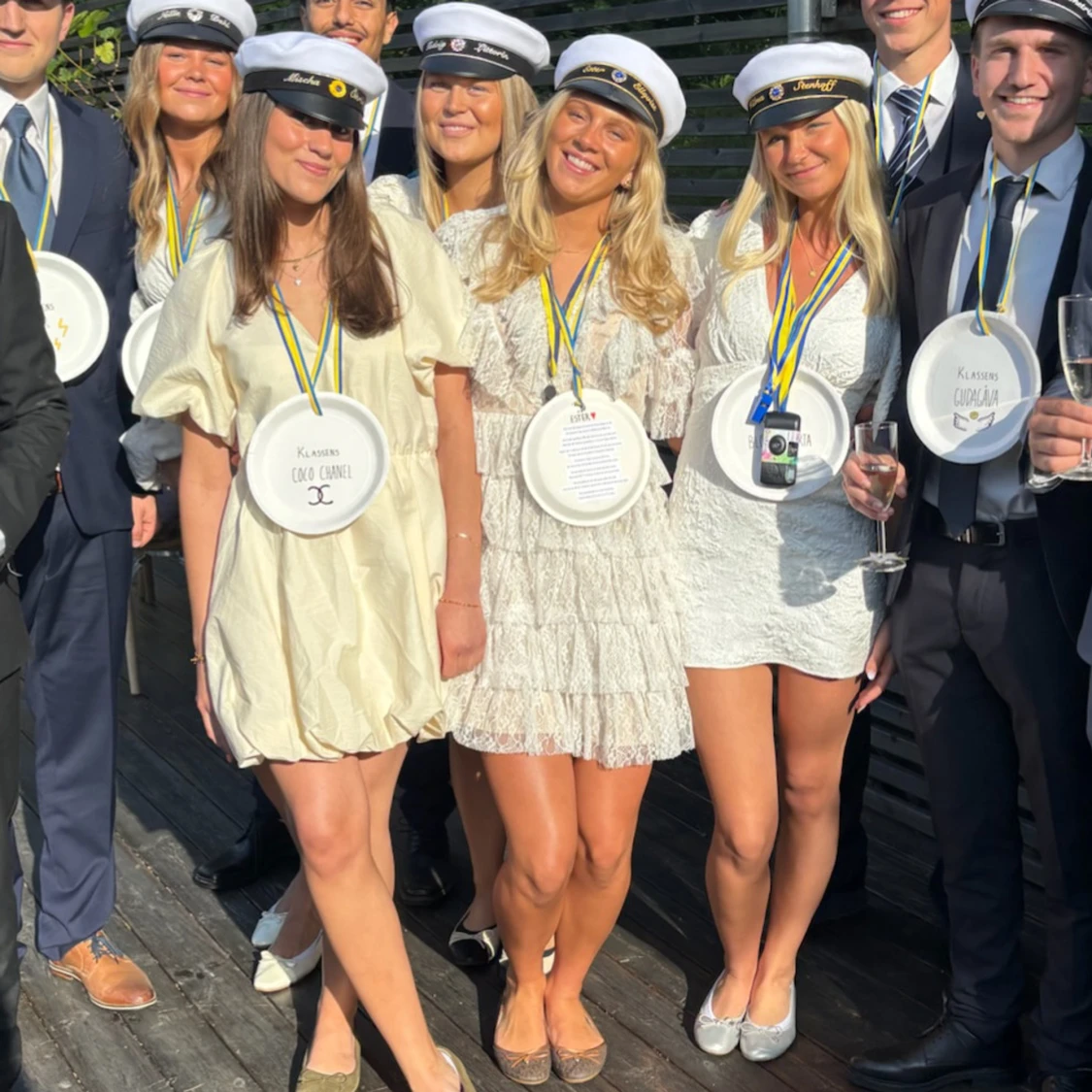 Vit By Malina spetsklänning med volanger - 3