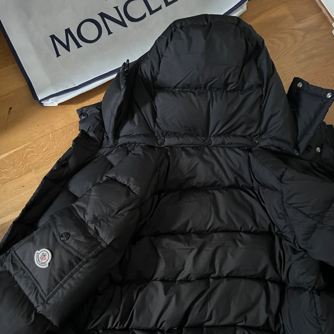 Moncler Vezere - 1