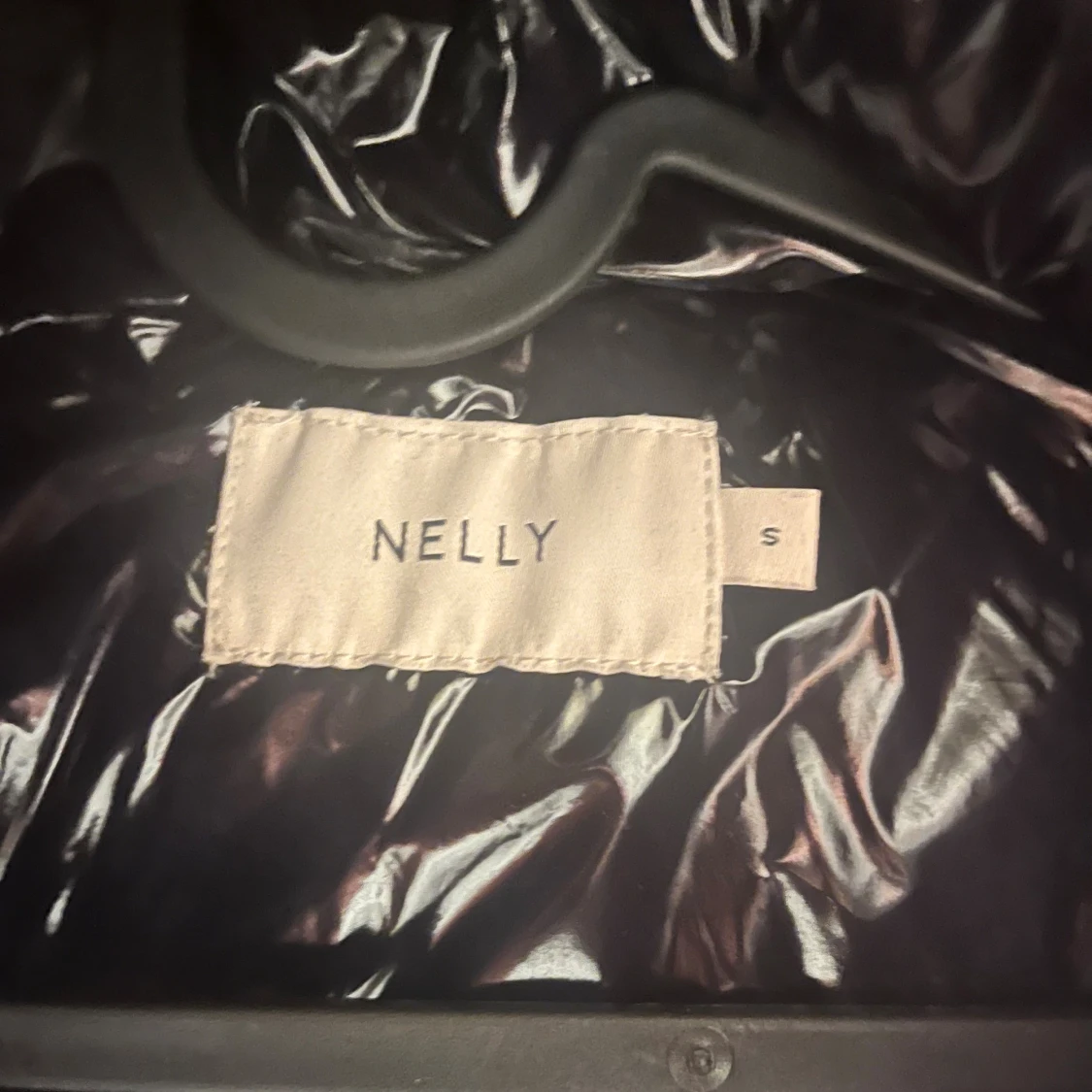 Svart pufferjacka från Nelly - 1