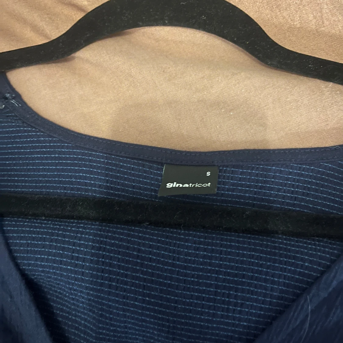 Blå v- ringad topp - 1