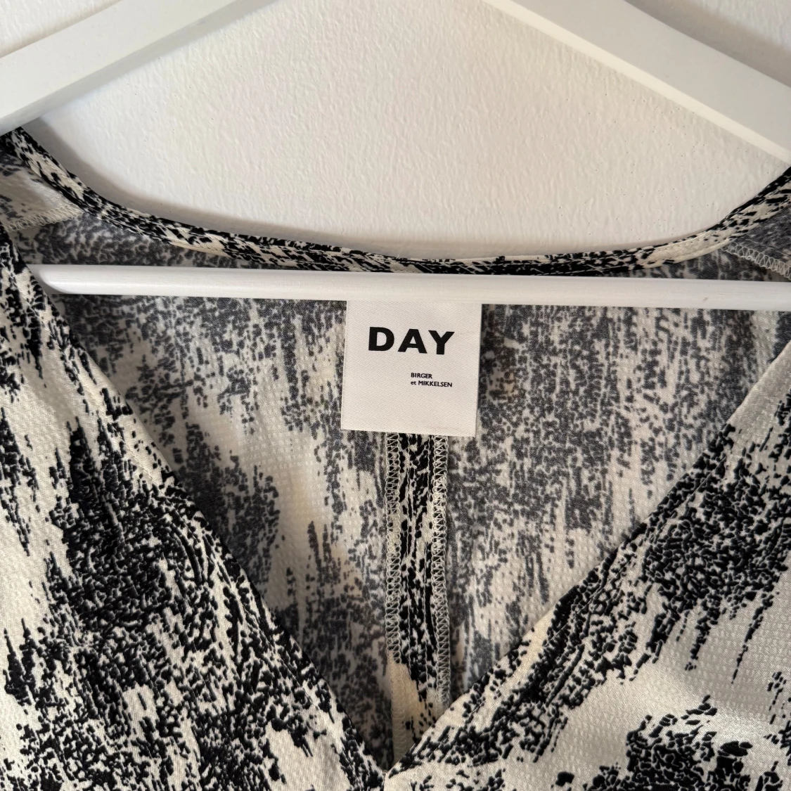 Svartvit blus från DAY Birger et Mikkelsen - 1