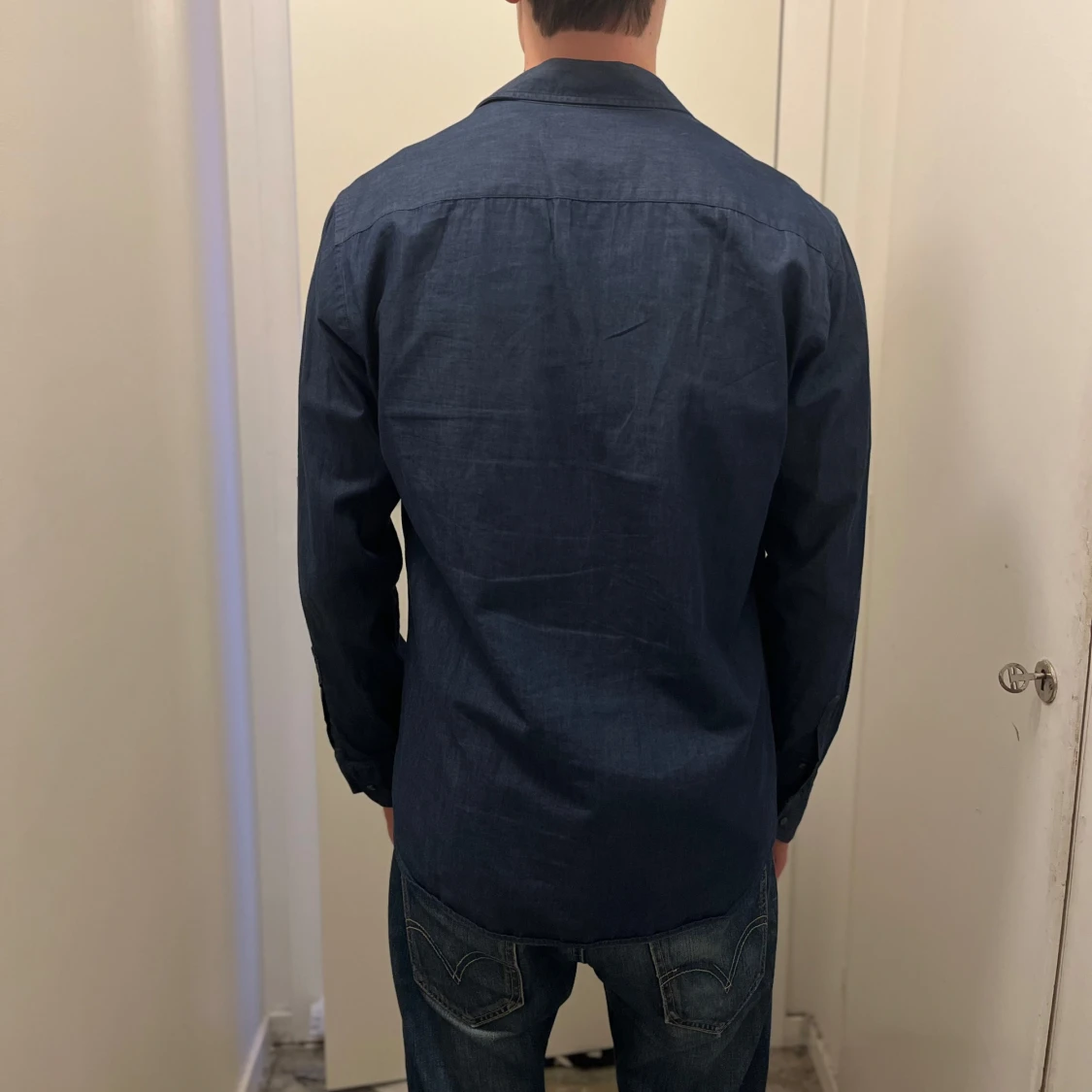 Mörkblå skjorta från Bondelid - 1