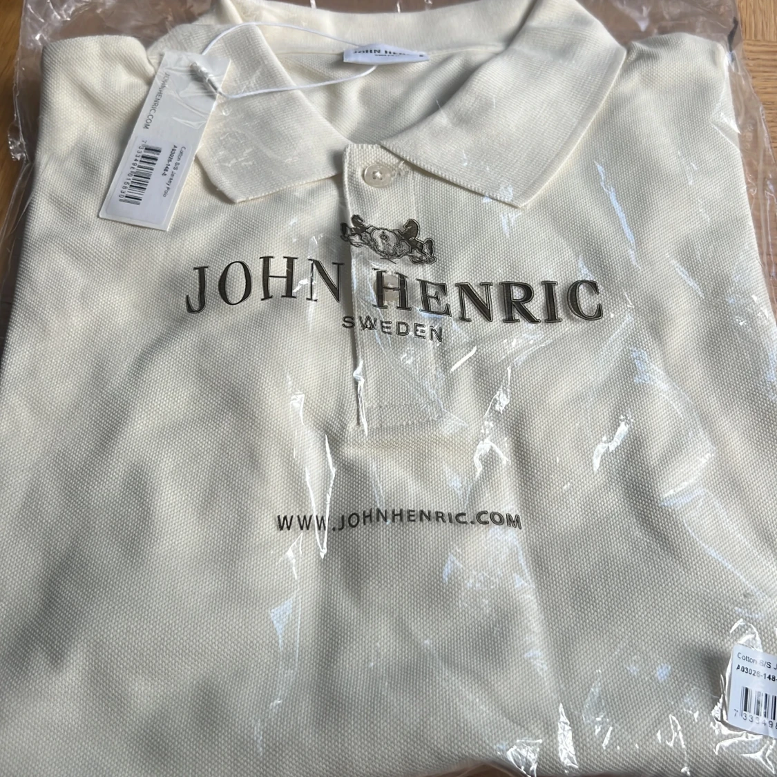 Vit pikétröja från John Henric