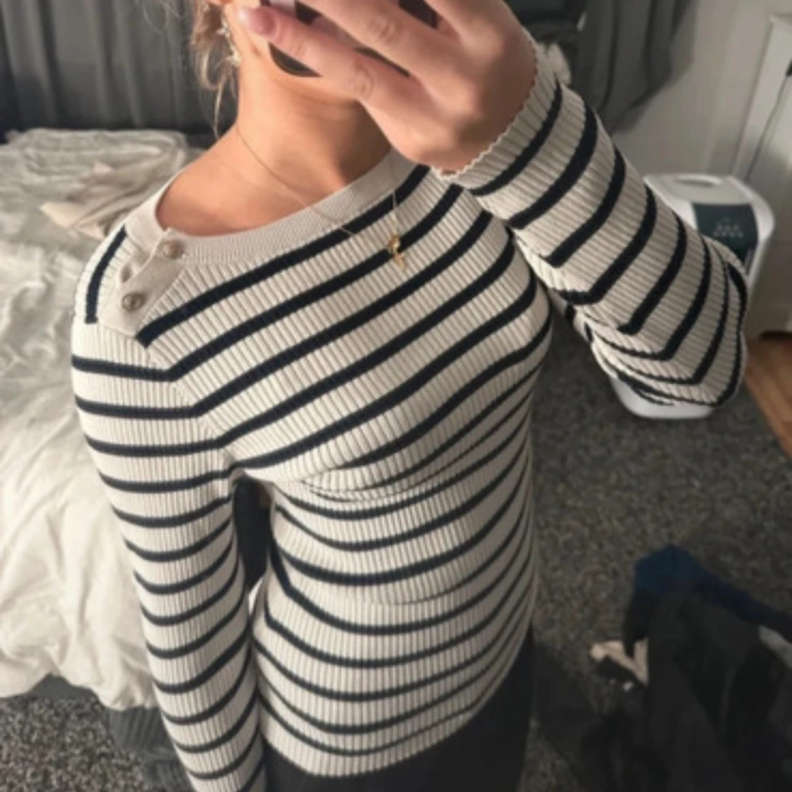 Randig ribbad tröja med knappar - 2