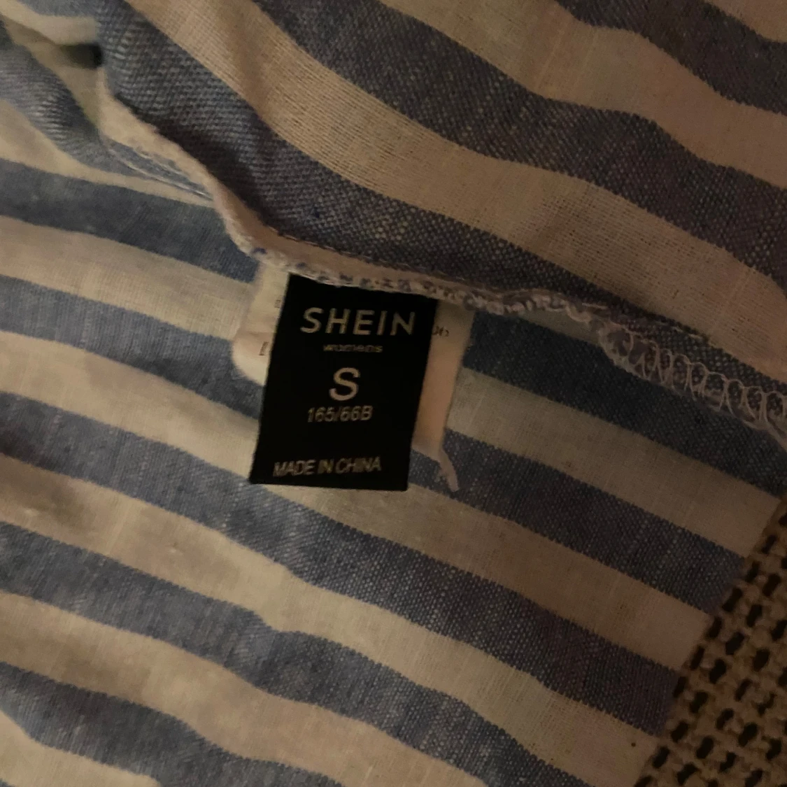 Randig blåvit knytblus från SHEIN - 2