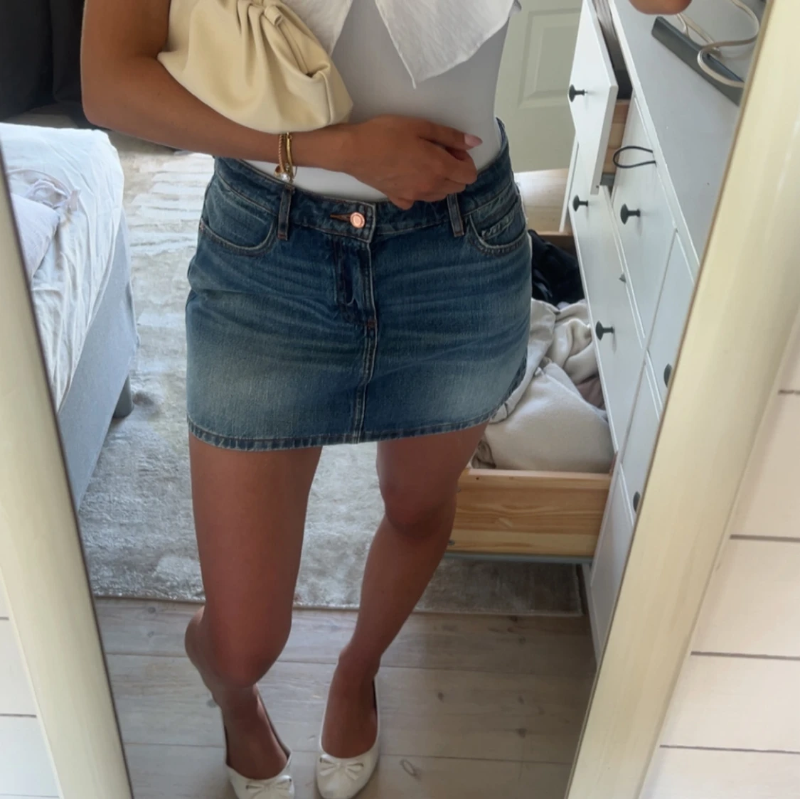 Blå jeanskjol med klassisk passform - 1