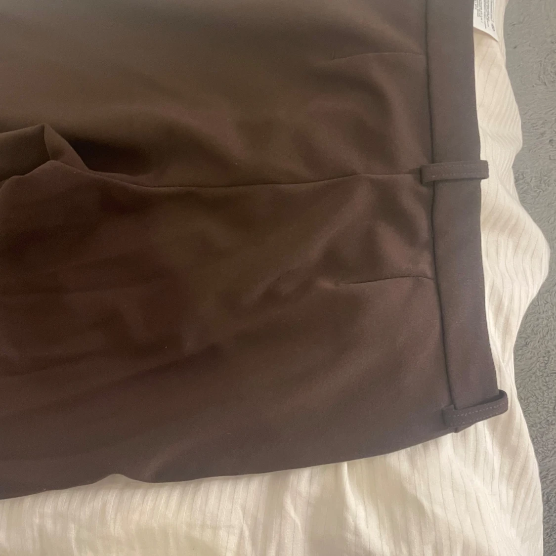 Bruna kostymbyxor från Vero Moda - 2