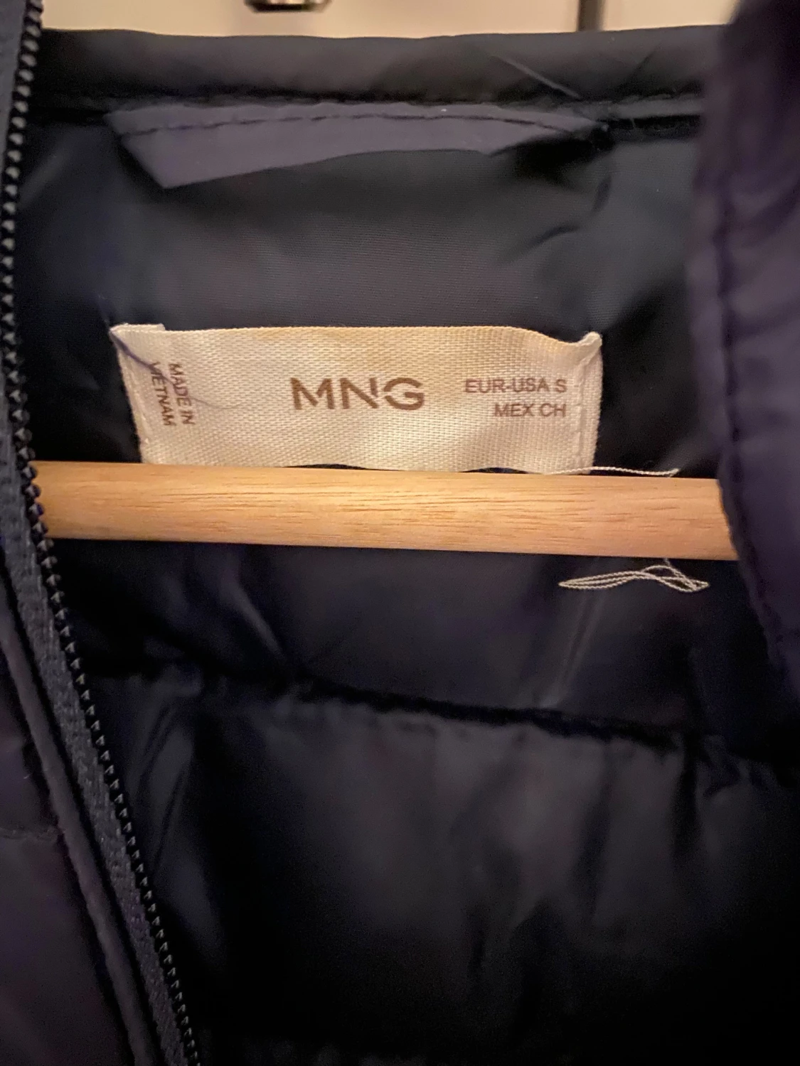 Tunn dunjacka från Mango - 2