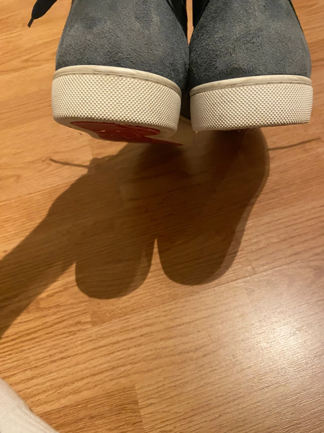 Christian Louboutin - 3