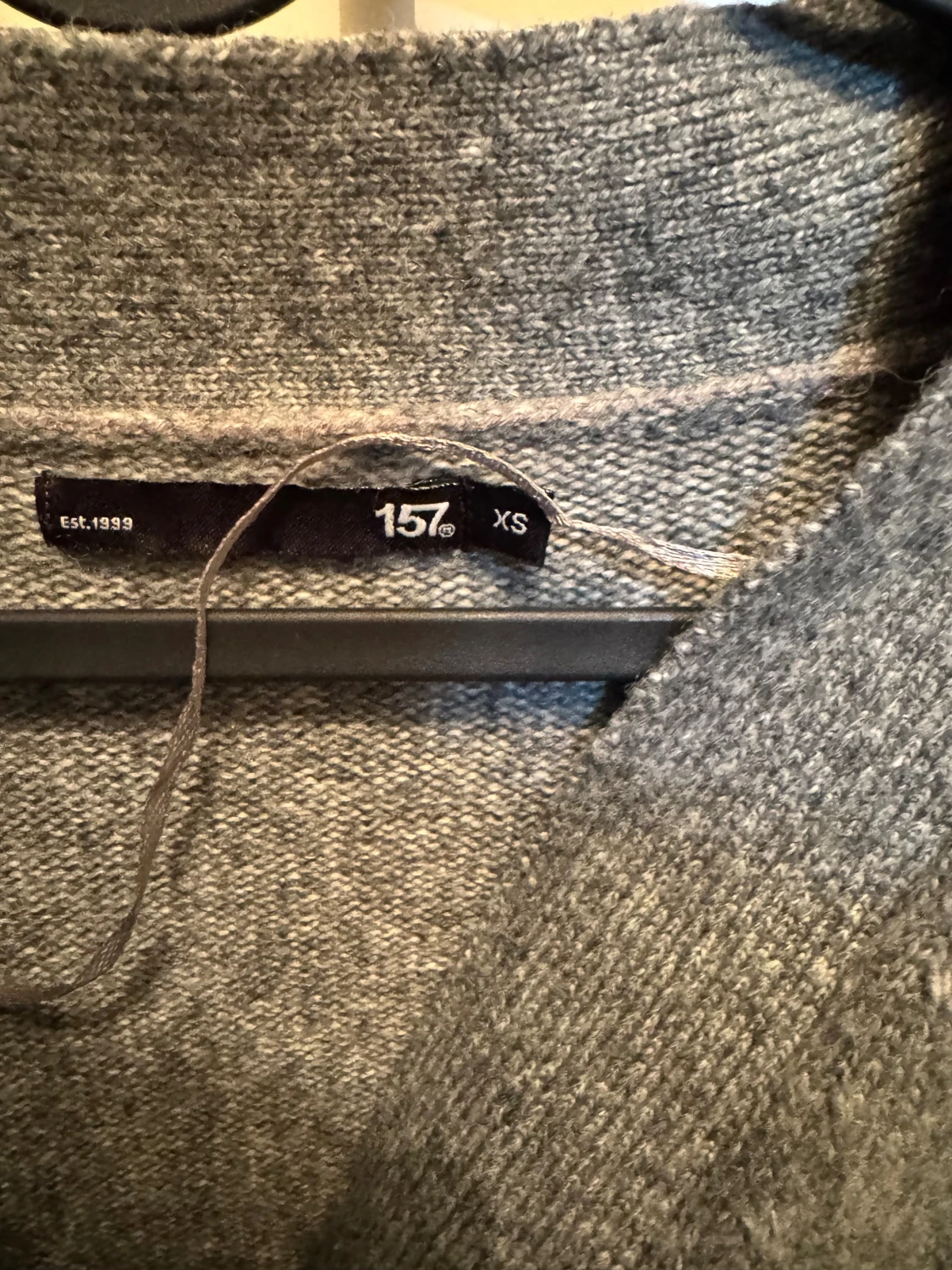 Grå stickad kofta från 157 XS - 1