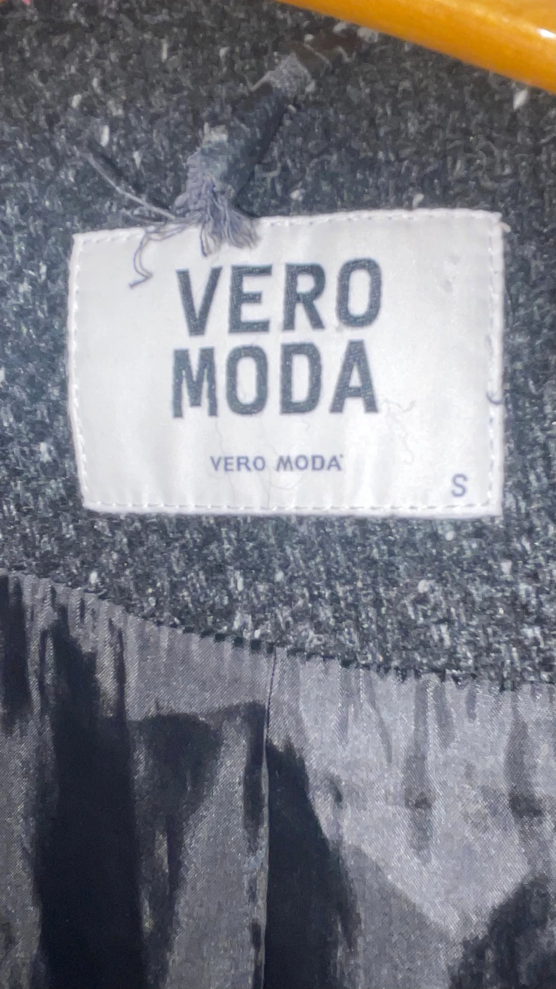 Svart kappa från Vero Moda - 2