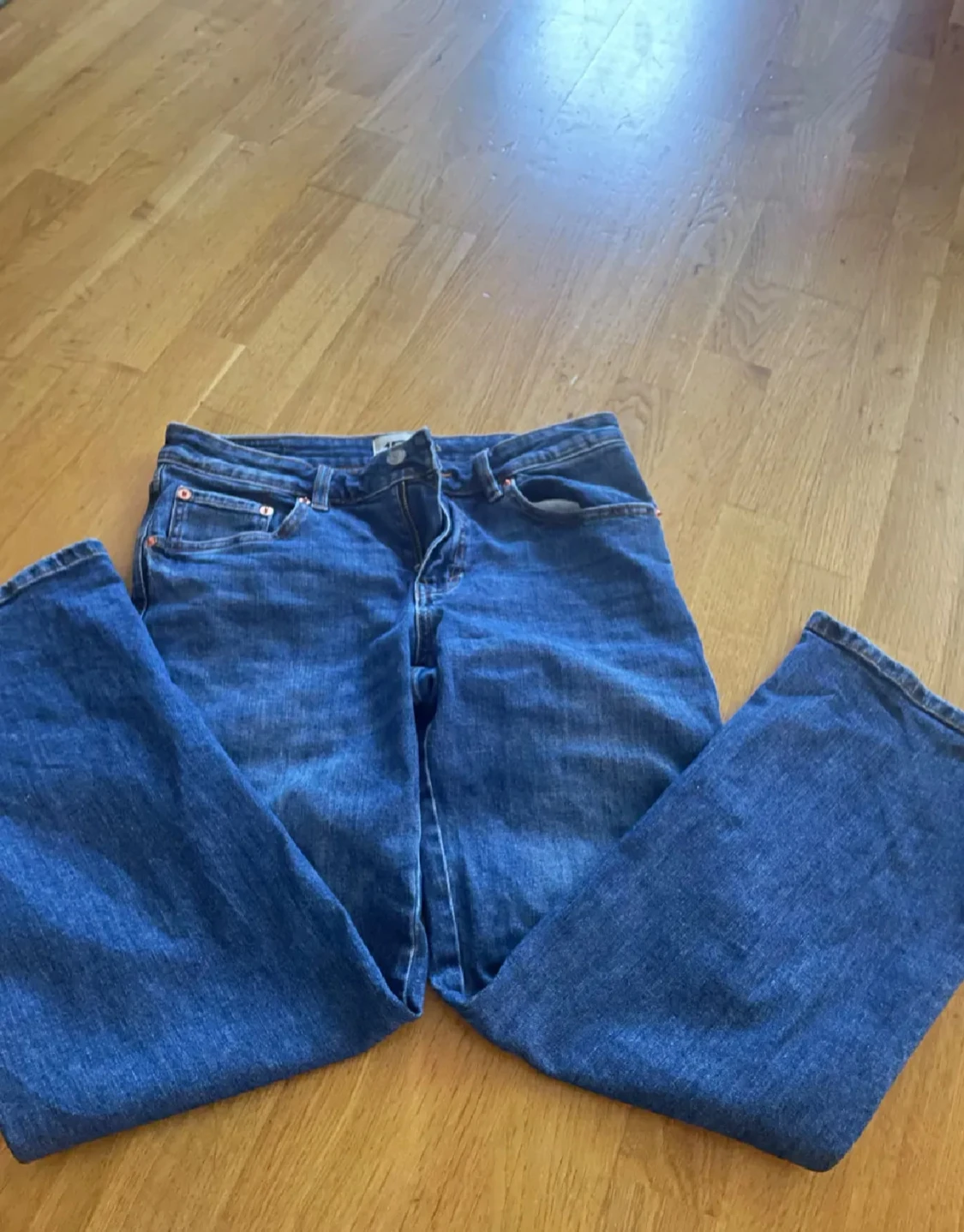 Blå 90's bootcut jeans från 157 - 1