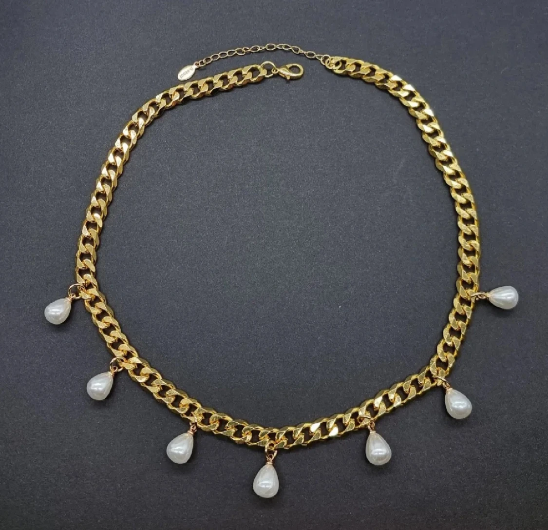 Guldpläterat halsband med pärlor  - 1