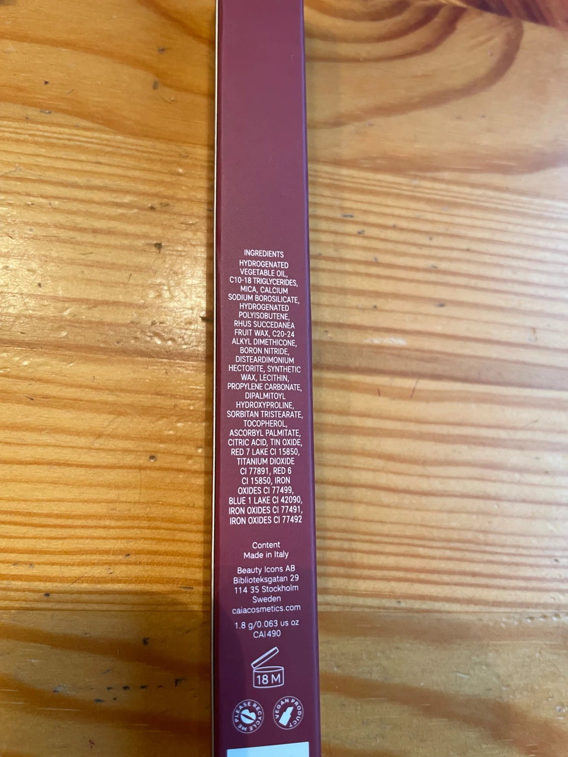 Läppenna från CAIA - Ruby Plum - 3