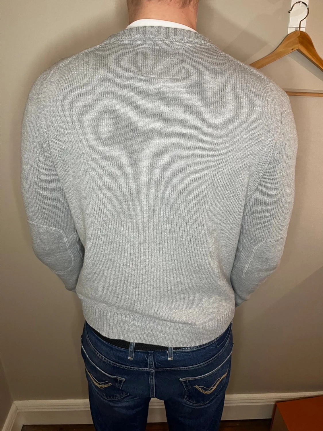 Grå stickad tröja från Morris - 1