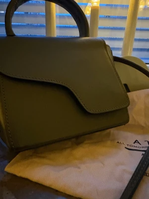 ATP Atelier bag - Säljer en liten ATP väska!🩷 nytt pris 3900kr