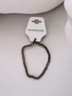 Armband - ✨ Stilrent silverfärgat armband, 18 cm – den perfekta detaljen som lyfter din look med en subtil, elegant glans. ✨