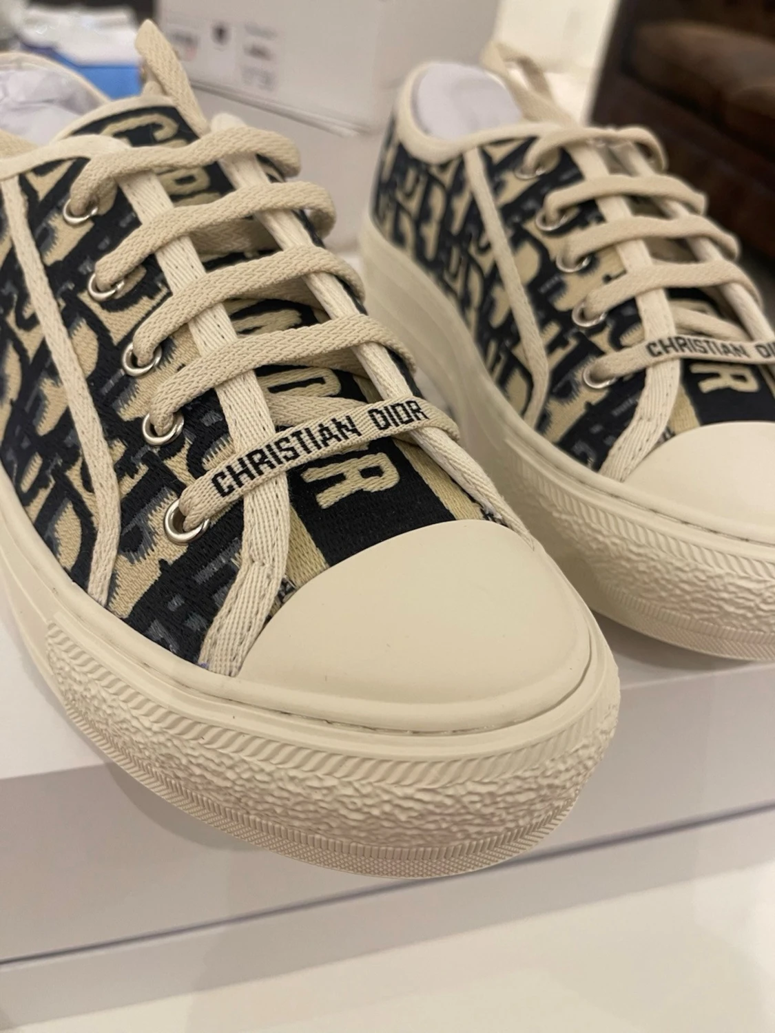 Dior Oblique sneakers i beige och blå - 3