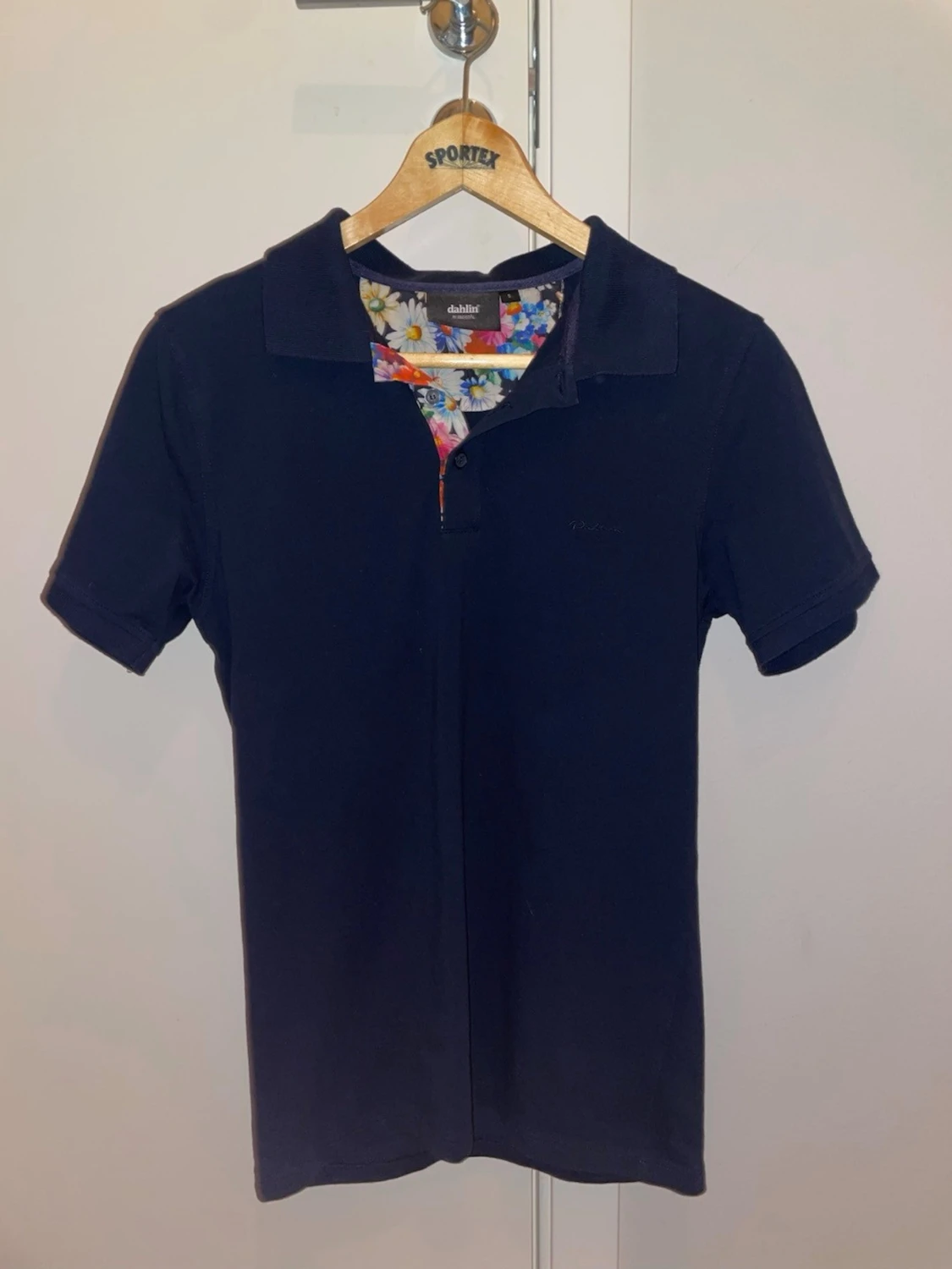 Mörkblå piké från Dahlin by Eberstål