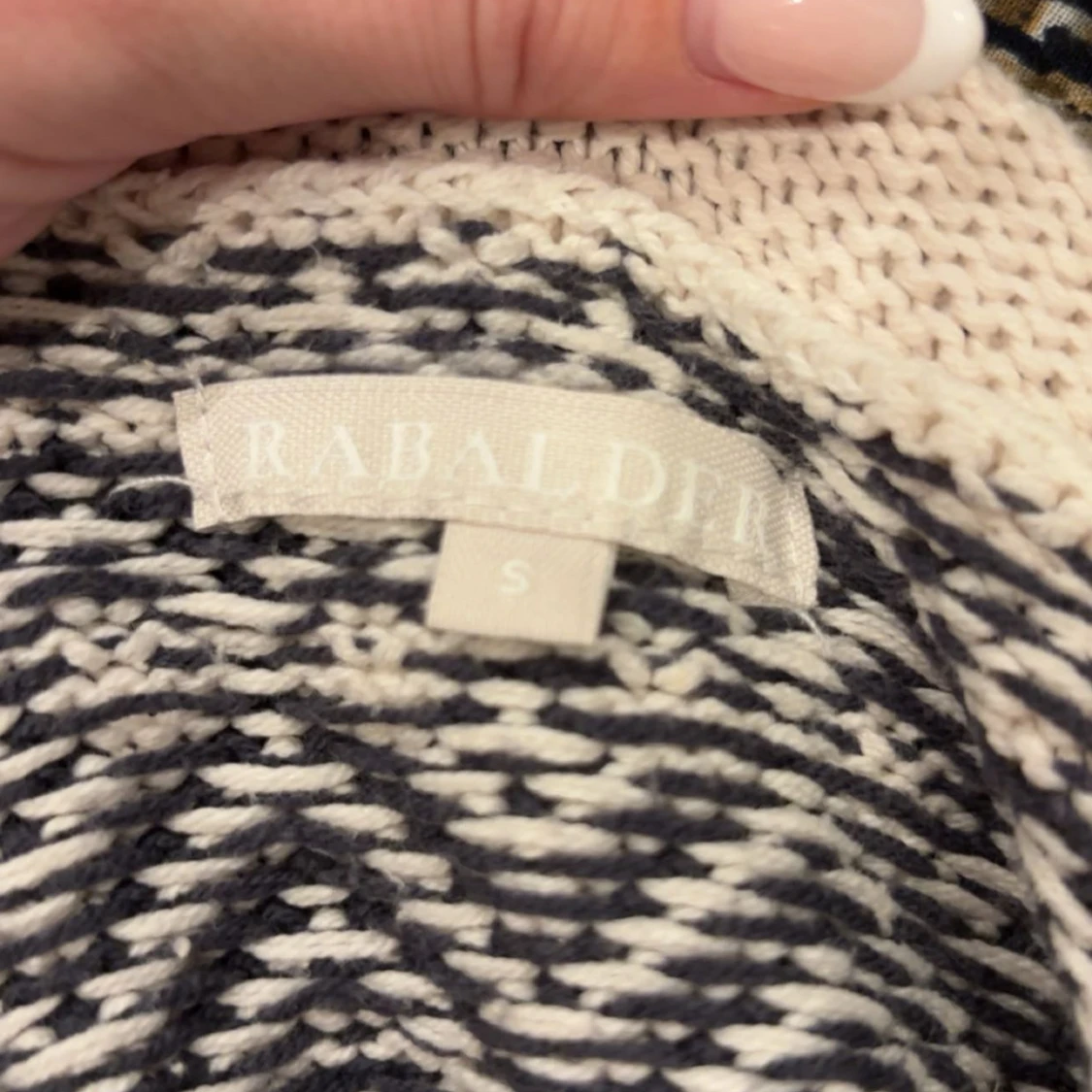 Mönstrad kofta från Rabalder i stickad ull - 3