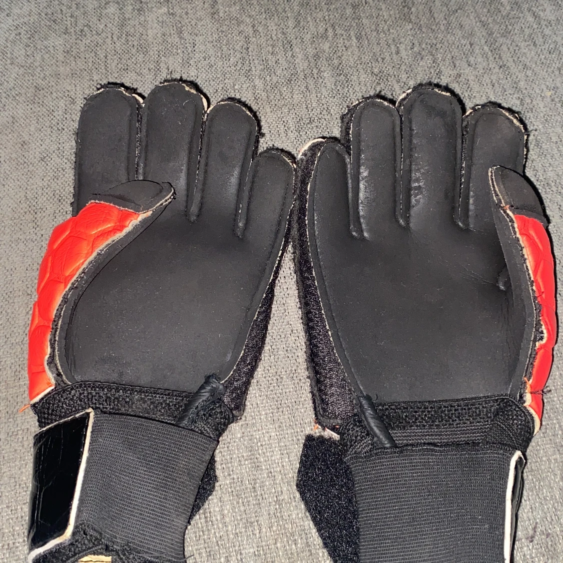 Röda målvaktshandskar GK200 strl 6 - 1