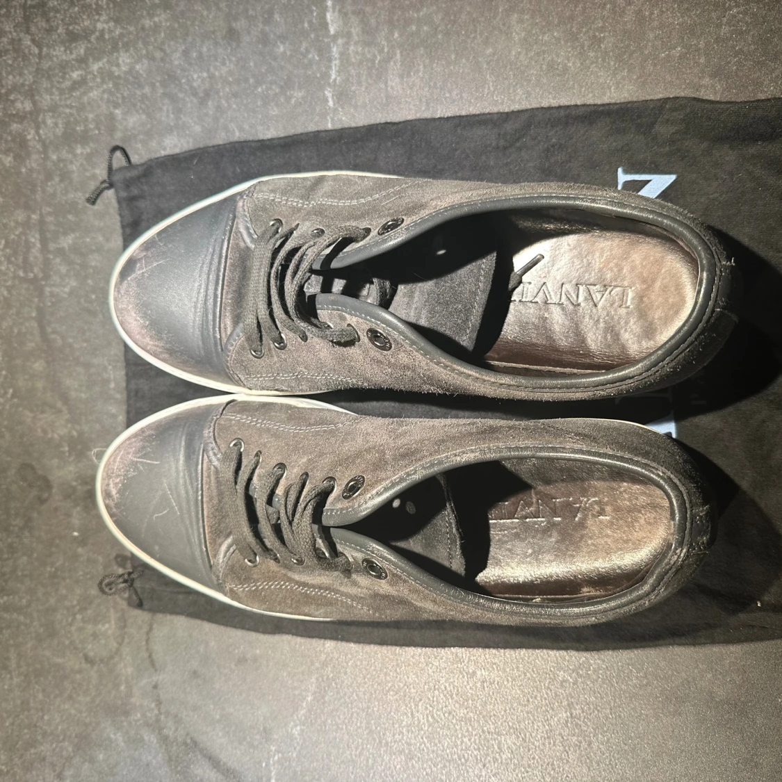 Grå sneakers från Lanvin - 1