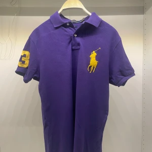 Y2K RALPH LAUREN PIKÉ - Skön vintage Piké 