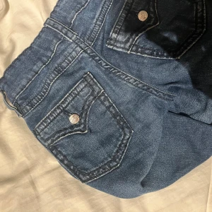 Bootcut jeans - Low waist bootcut jeans från gina young i storlek 158 tall och passar mig som är 169