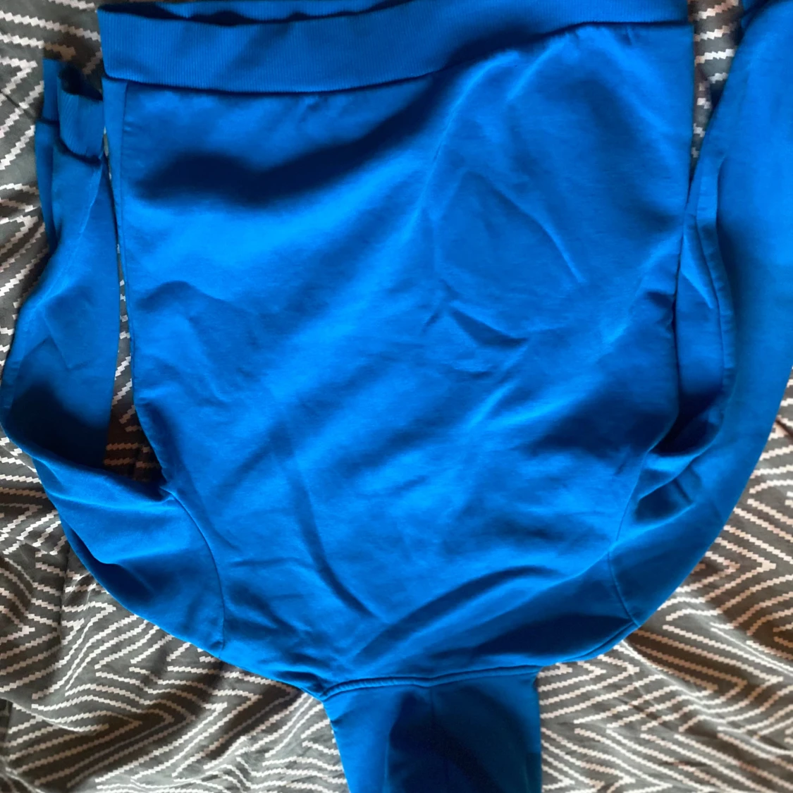 Blå hoodie från Supply & Demand XS - 1