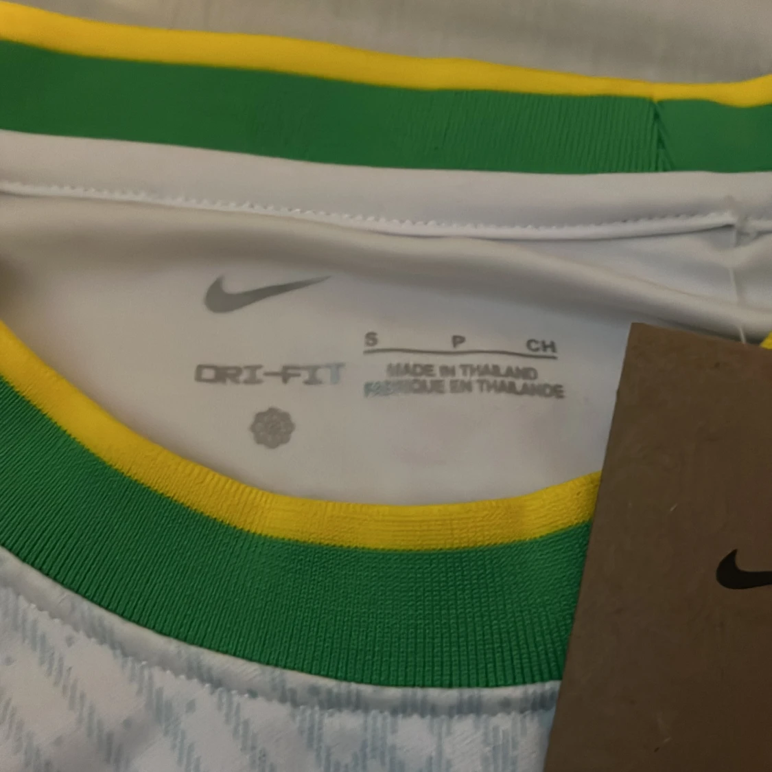 Brasilien Nike fotbollströja S - 1