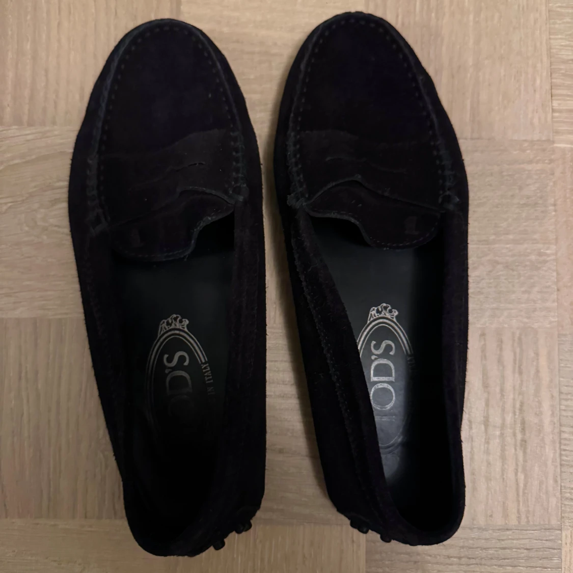 Svarta mockaloafers från Tod's - 1