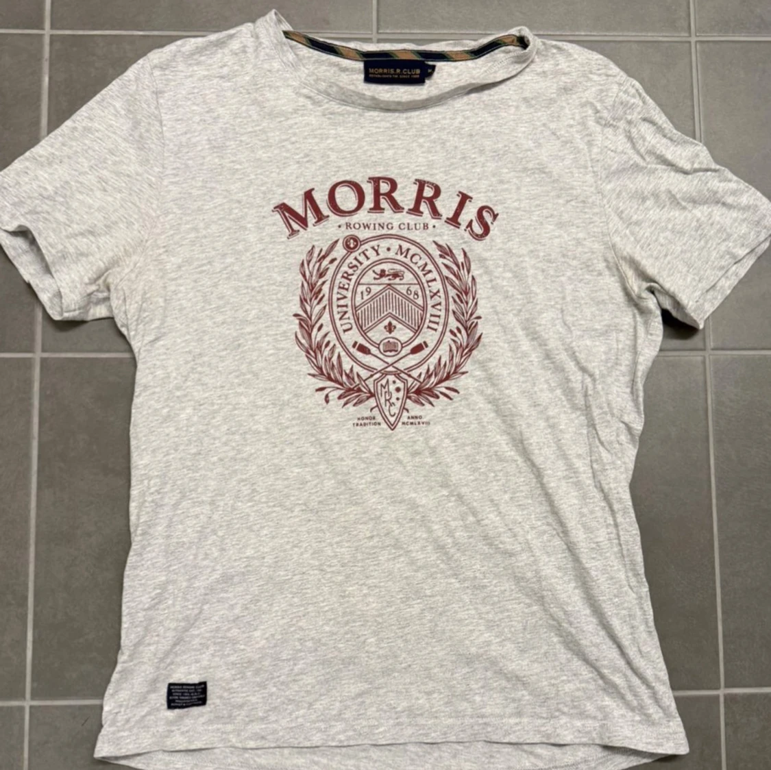 Grå t-shirt Morris