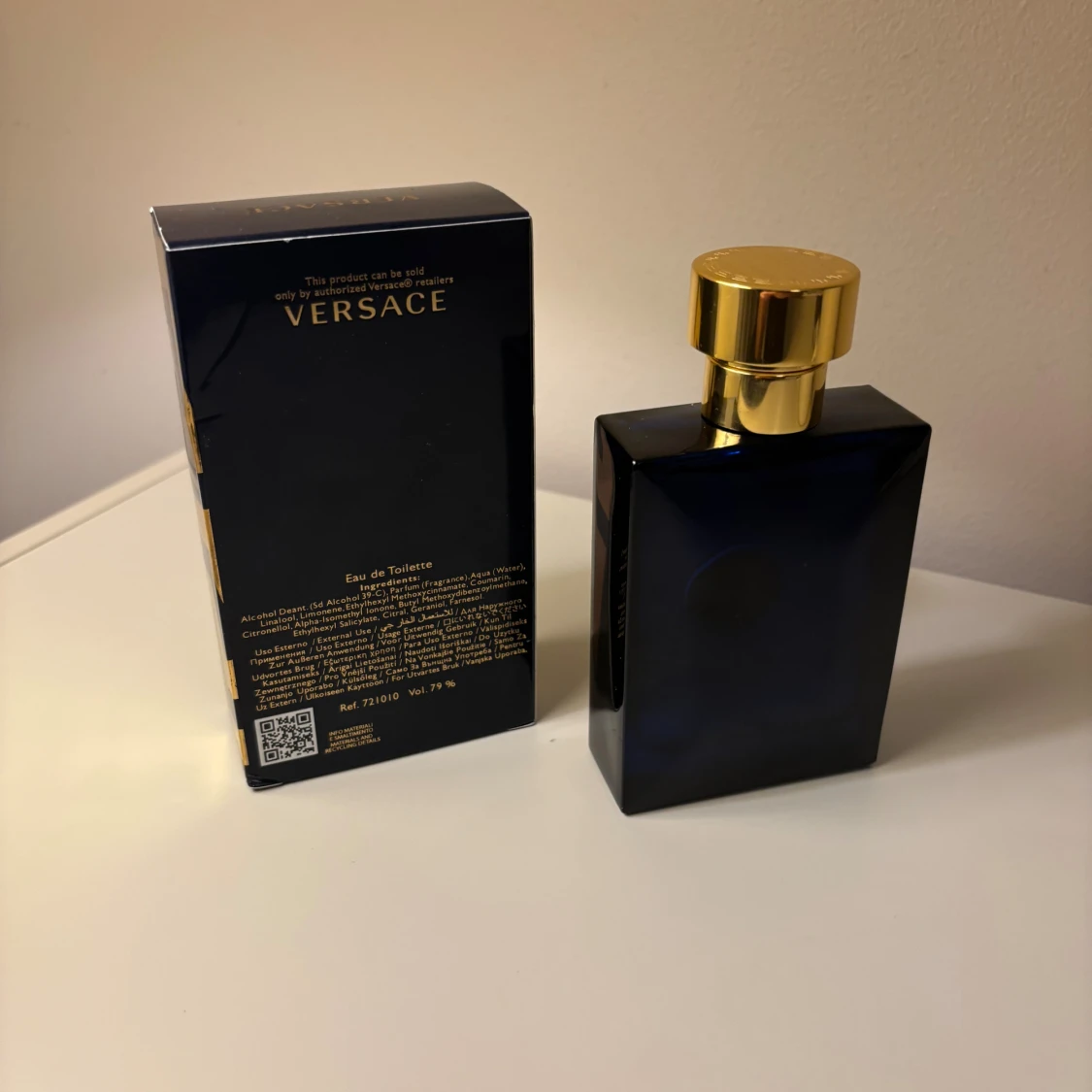 Versace Dylan Blue 100ml EdT - 2