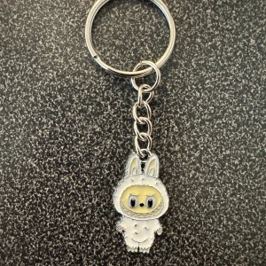 Ny nyckelring med Labubu  - Ny nyckelring med Labubu.