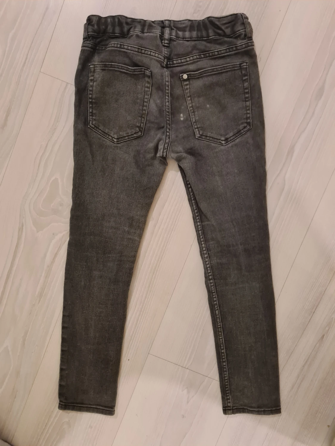 Svarta skinny jeans från Denim, stl 134 - 1