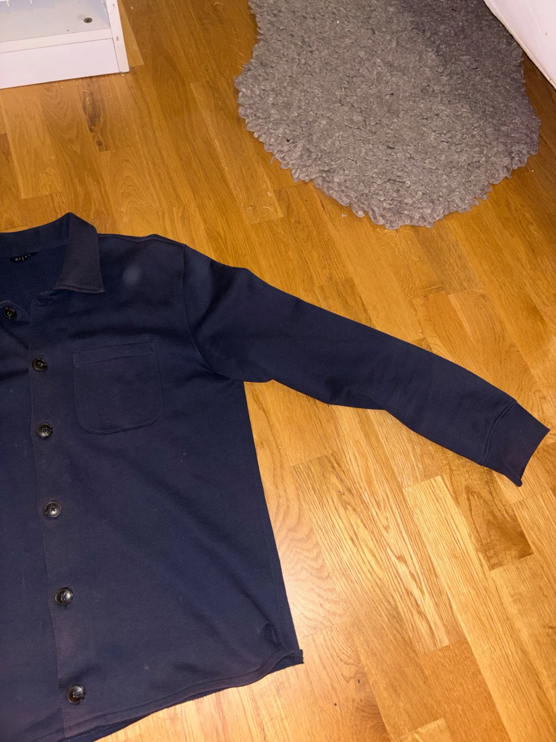 Mörkblå overshirt från Riley - 1