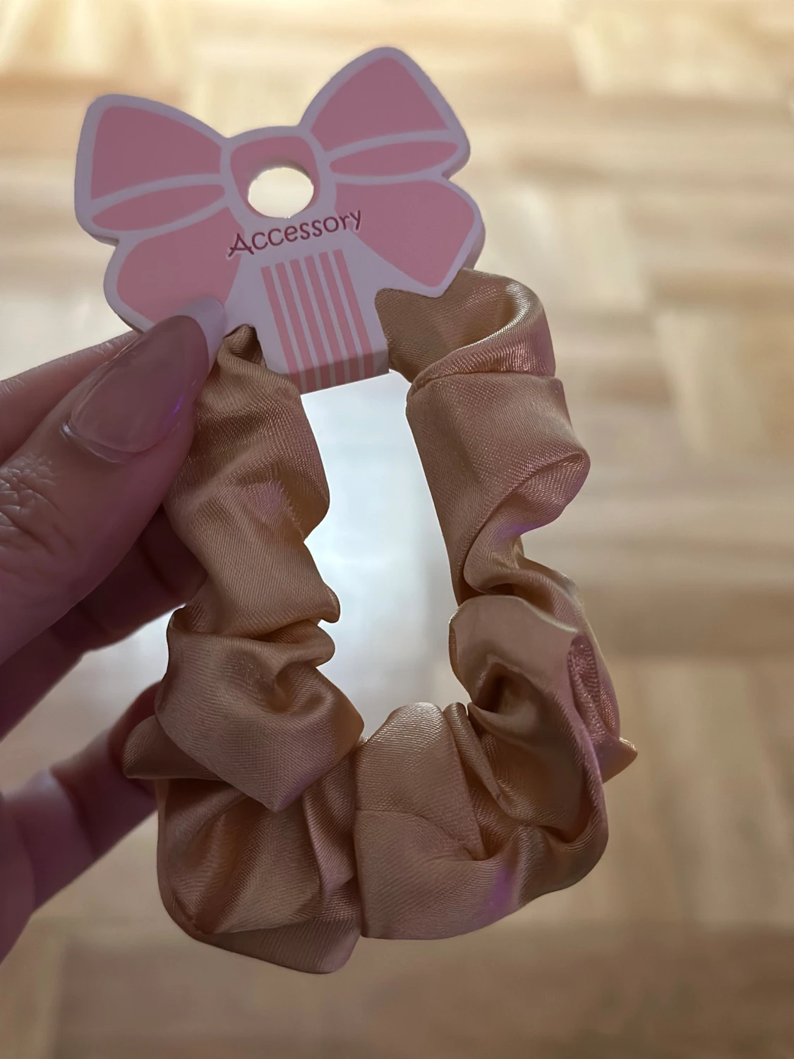 Satin scrunchies i tre färger - 3